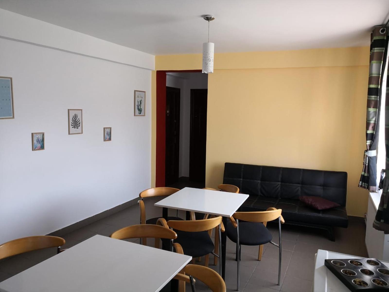 Golden Pension Targu Jiu Exterior photo